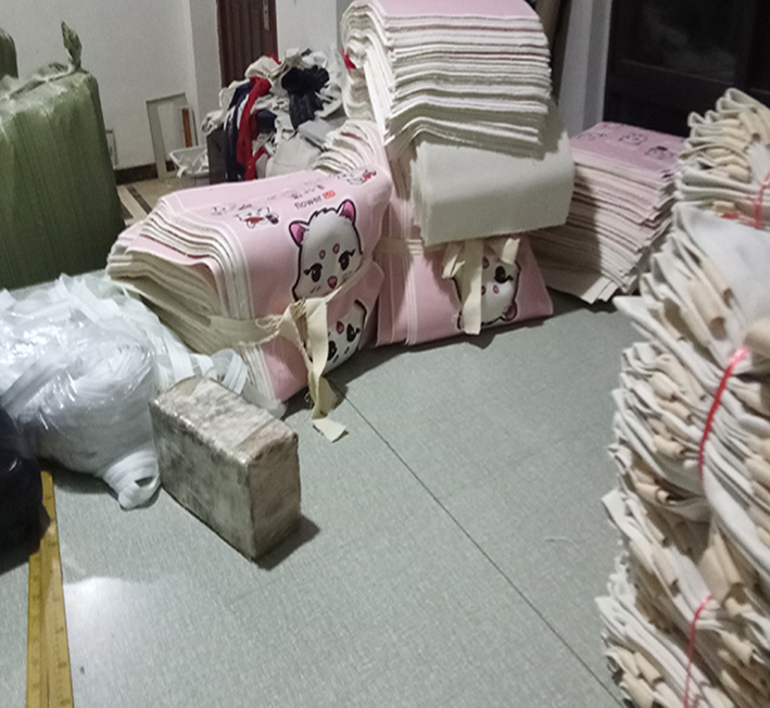 生產(chǎn)車(chē)間三